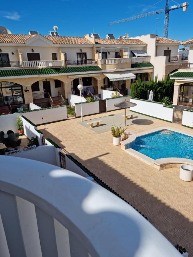 Agradable Adosado Con Piscina Villa Ciudad Quesada Exterior photo
